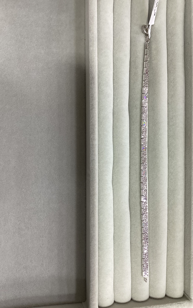 白金造型手鍊012