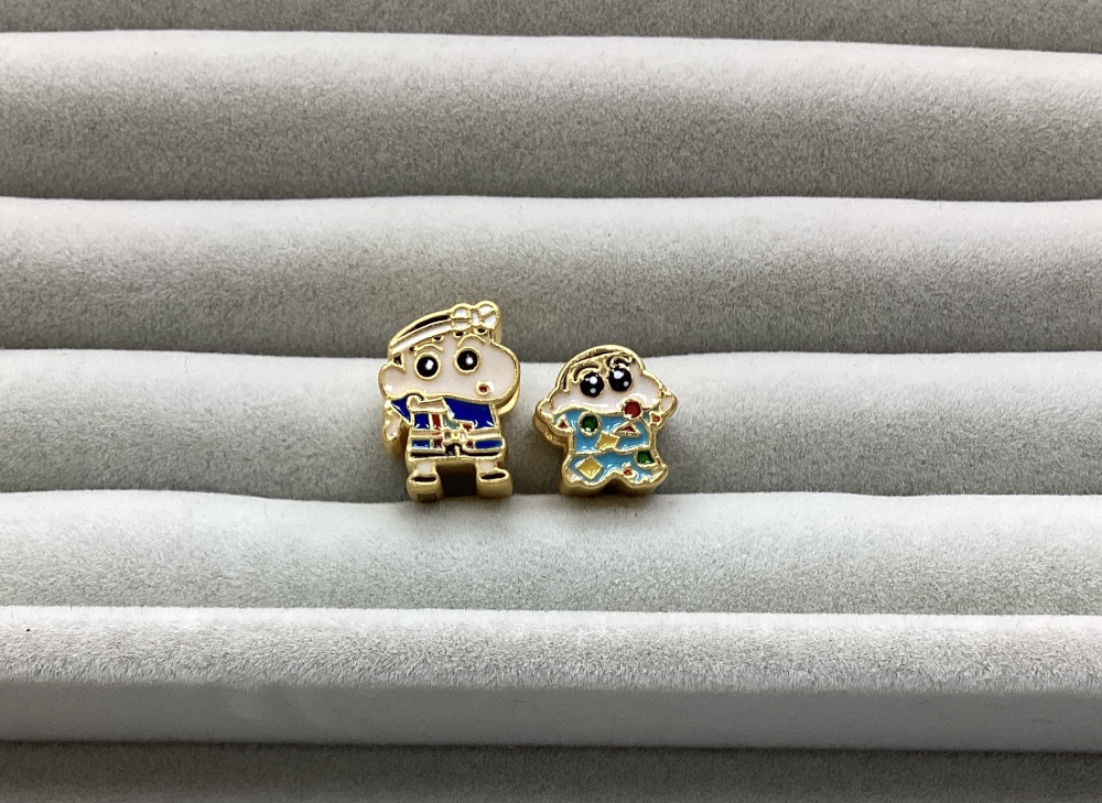 金工藝 蠟筆小新配件